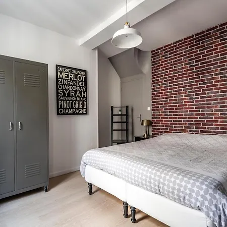 Hyper Centre, Avenue De Champagne A 200 Metres Apartment *
